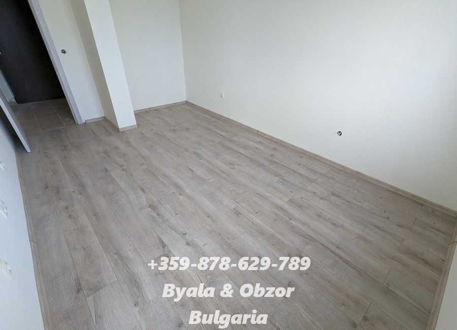 Продава се Двустаен апартамент в Бяла - 54 кв.м за 1073 €/кв.м - Снимка #11