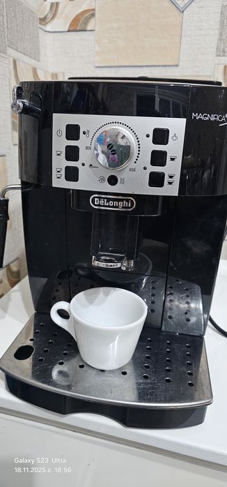 Кафемашина delonghi
