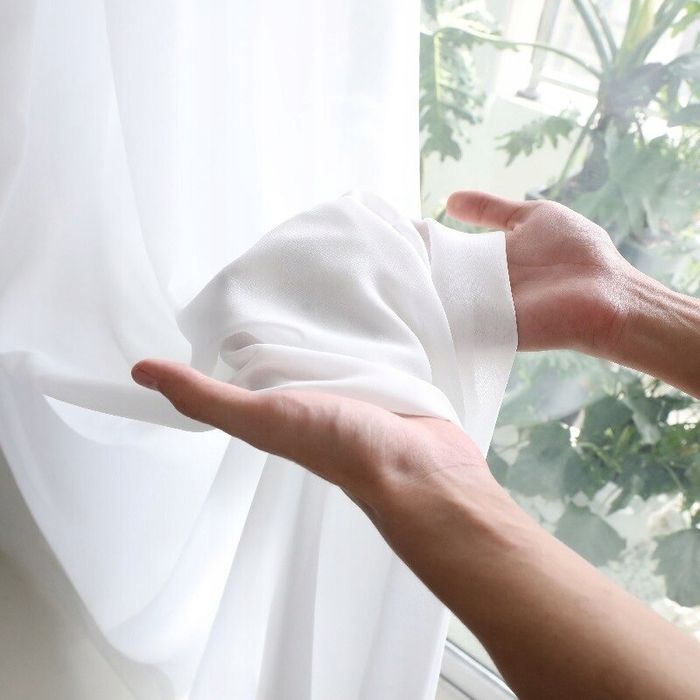 „Луксозни пердета и воали от Брилянт ООД