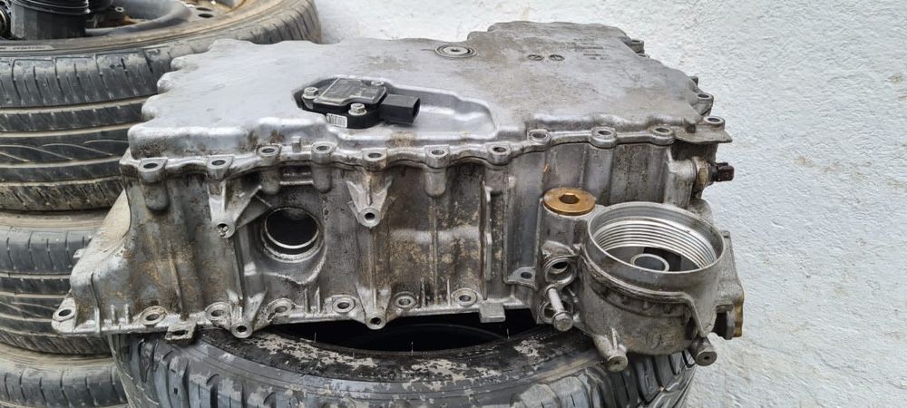 Baie ulei bmw f01 f02 f06 f13 750i x drive