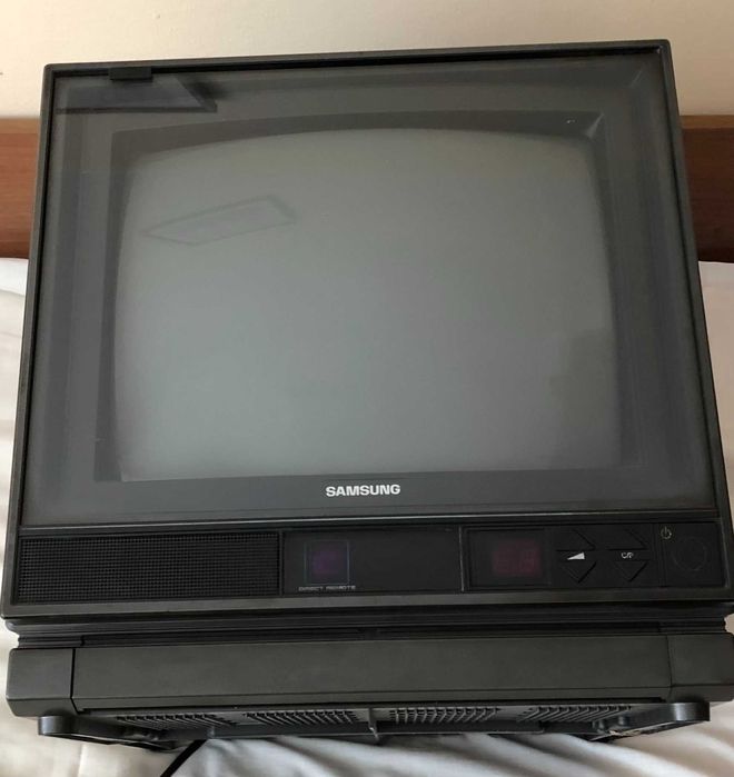 Телевизор Samsung CX-348ZME, работещ перфектно, подходящ за кабелна ТВ