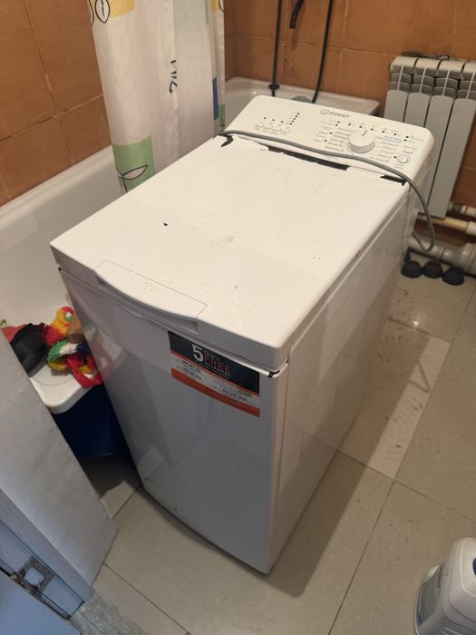 Стиральная машинка indesit
