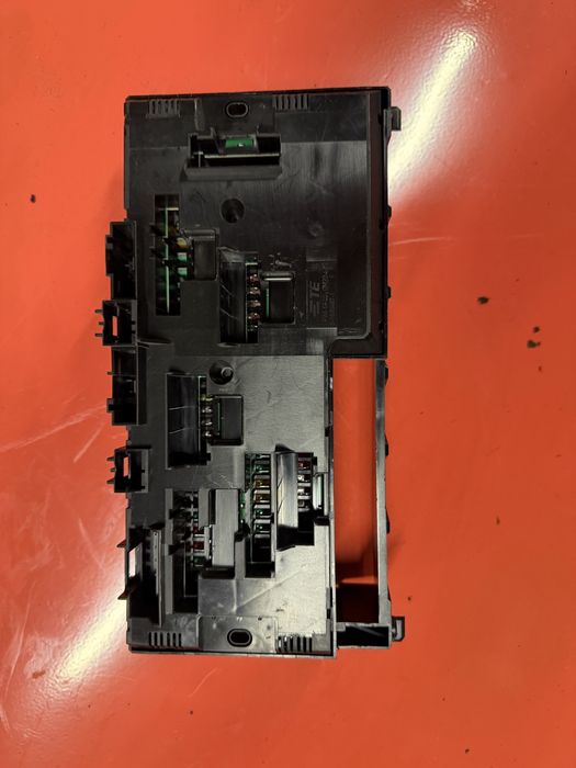 Бушониера за BMW F10/F11