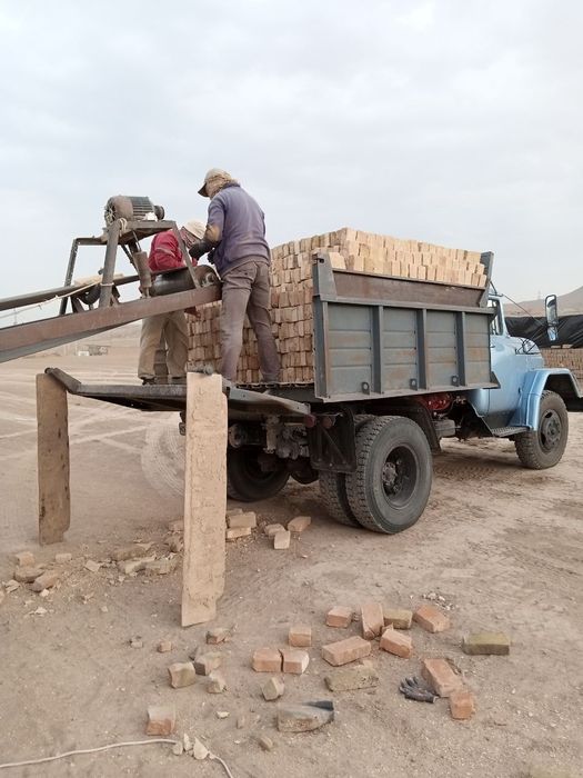 Зил 4502 Сотилади