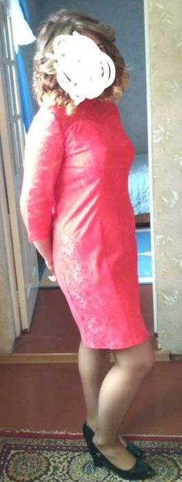 Женские нарядное платья