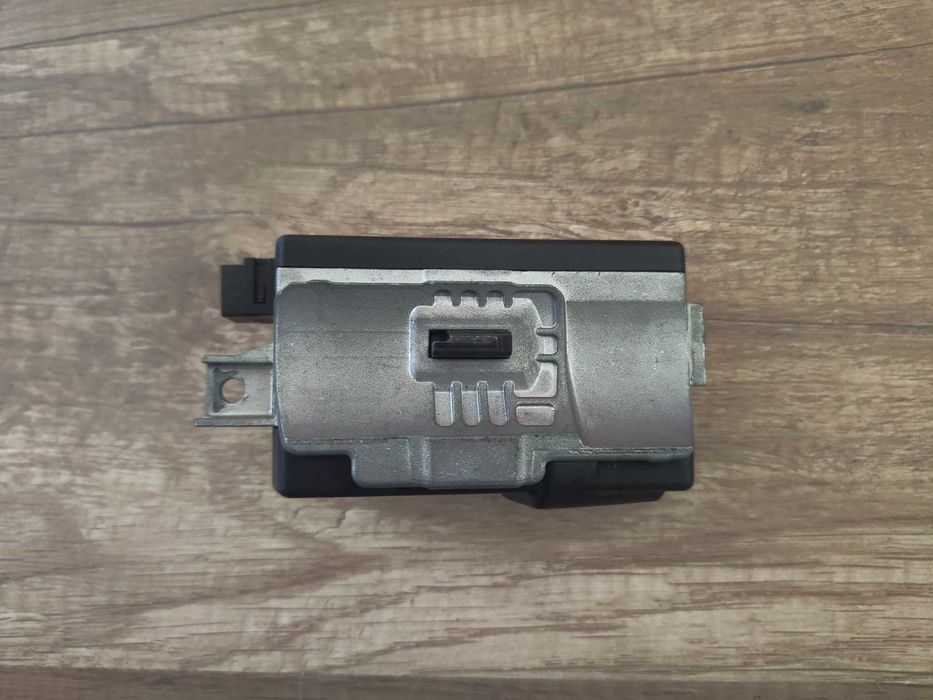 Заключващ механизъм на волана (ELV) AUDI A4/A5/Q5