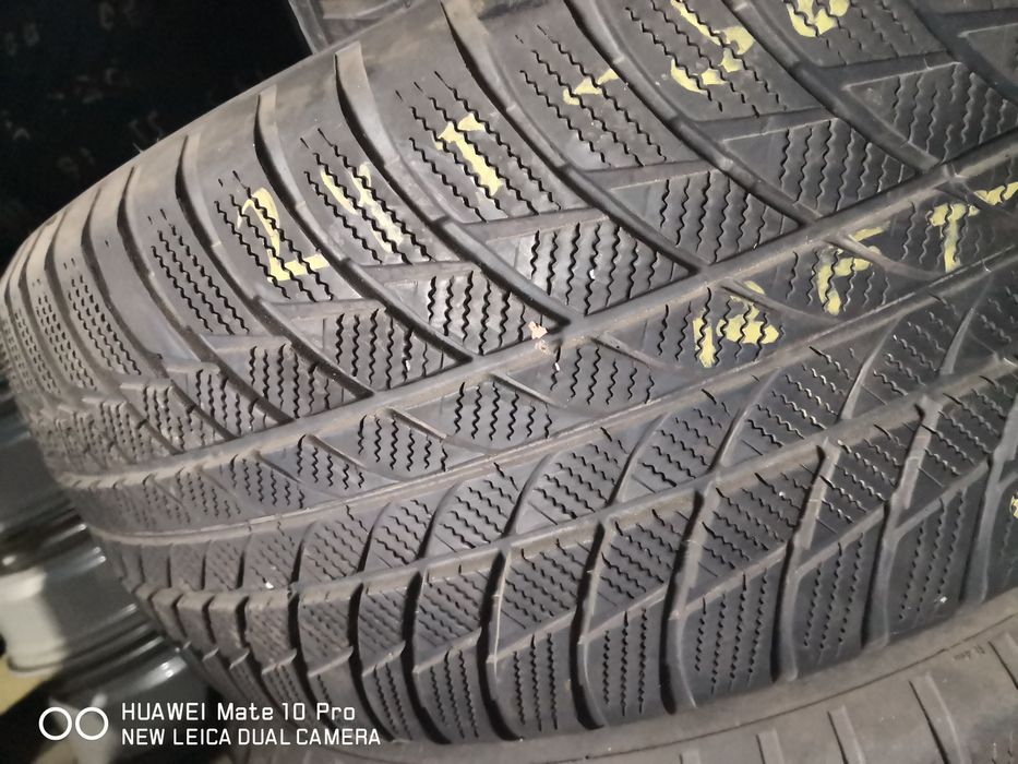 245 50 19 цола гуми Bridgestone RFT
