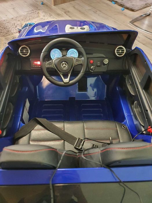 Акумулаторен джип