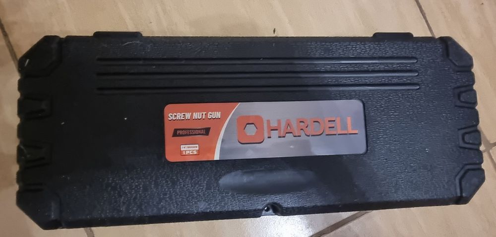Попнитачка Hardell