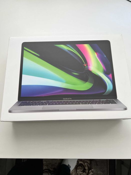 MacBook Pro 13” M2 • 24GB RAM • 1TB SSD • 2022 • Stare foarte bună