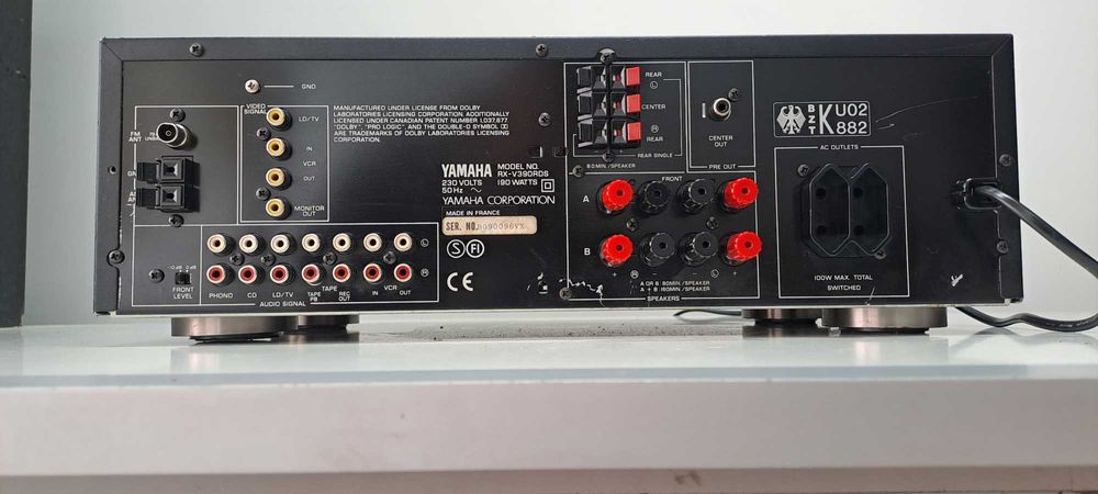 Amplificator Yamaha RX V 390 RX 485  RX V 480 Onkyo TX 9021 DEFECTE