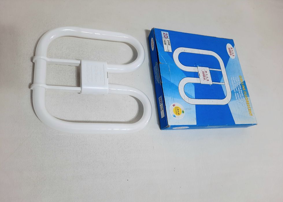 Лампа Бабочка люминесцентная