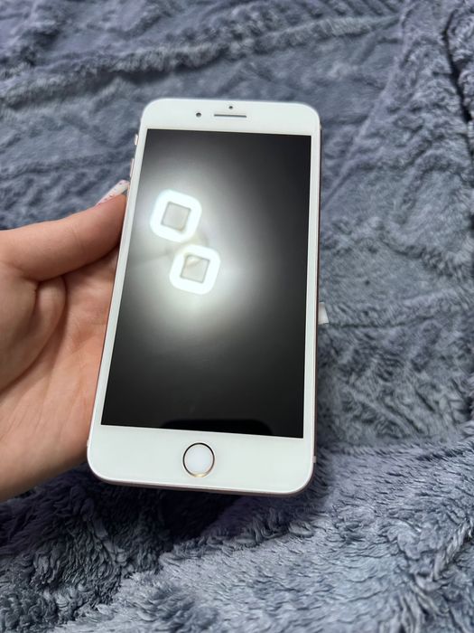 Iphone 8 plus 100% baterie