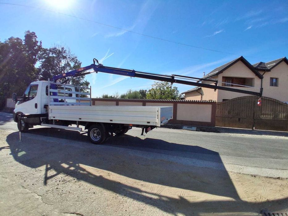 Iveco daily cu macara
