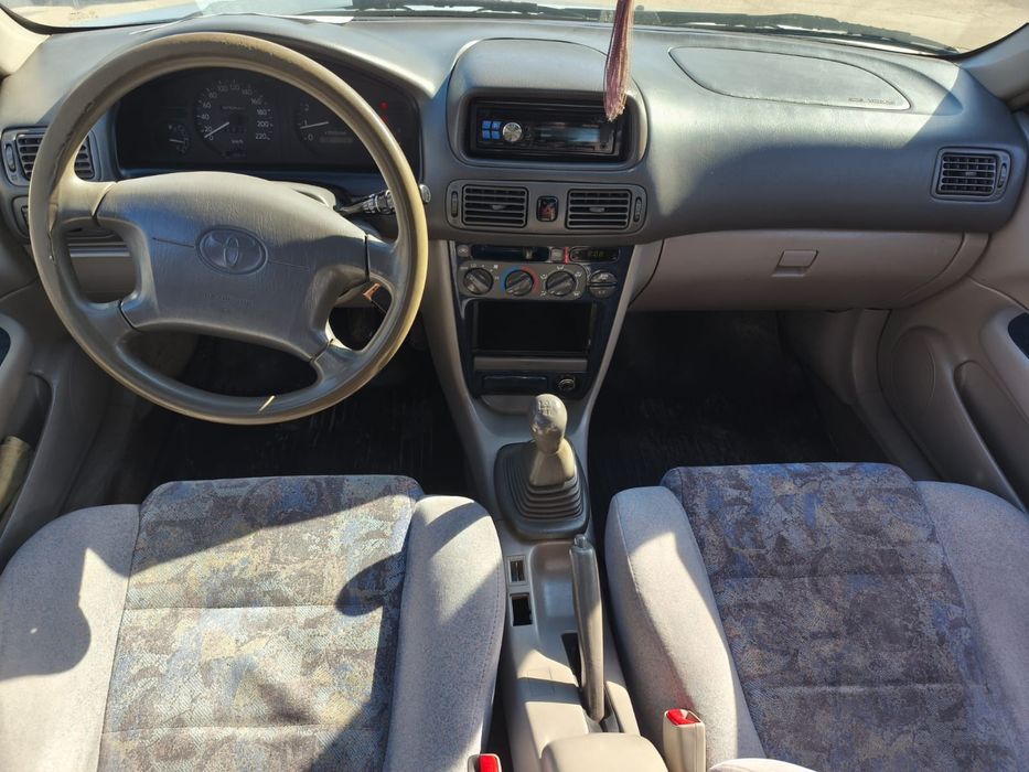 Toyota Corolla 1997 г в