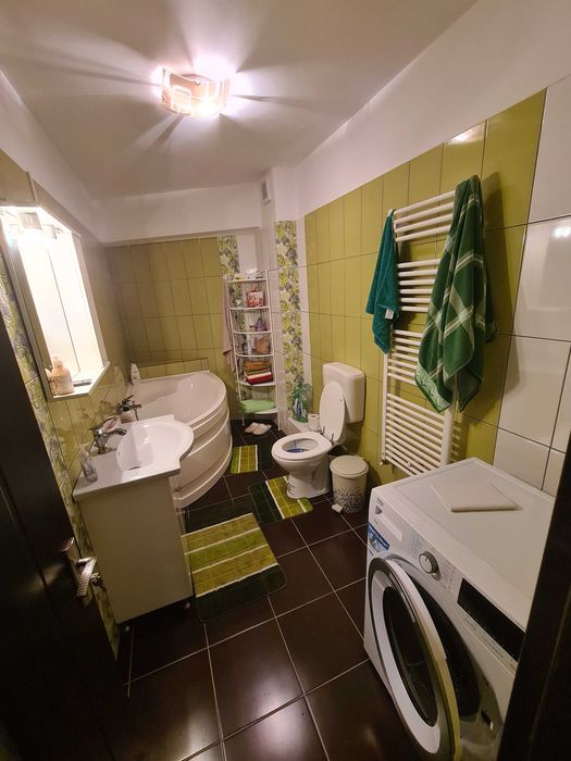 Apart. 3 camere cu PARCARE SUBTERANA INCLUSA, zona CUZA VODA, 84mp, 2 balcoane.