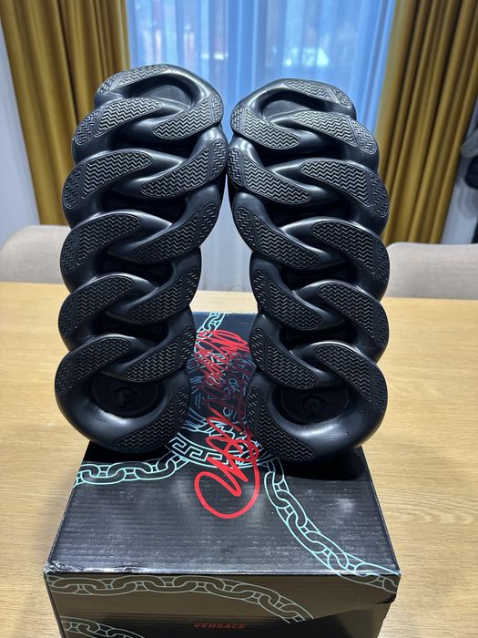 Versace Chain Reaction Triple Black