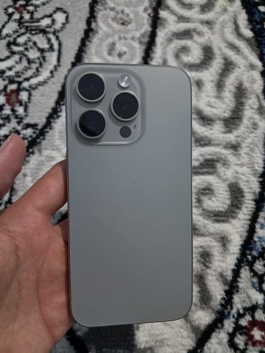 iPhone 15 pro срочно сотилади