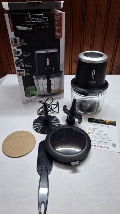 Безжичен чопър CASO Chop & Go с 4 остриета,2300 оборота в минута,200w