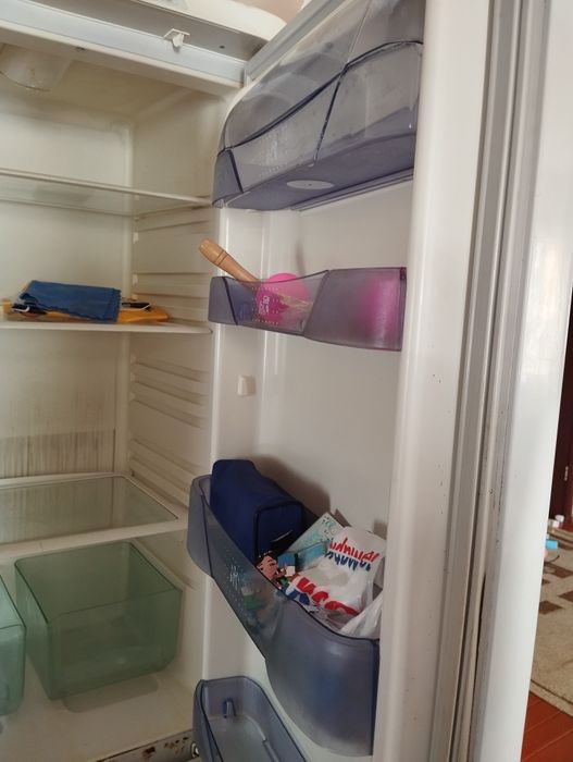 Холодильник бирюса