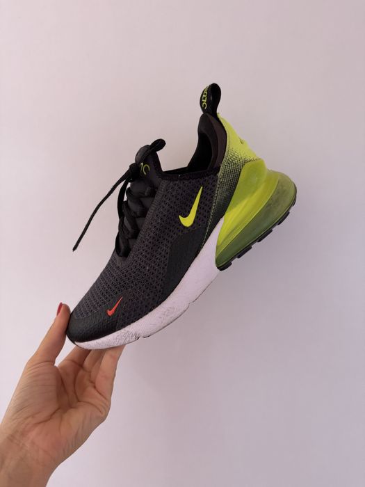 Adidasi dama Nike Ari max 270, marimea 37