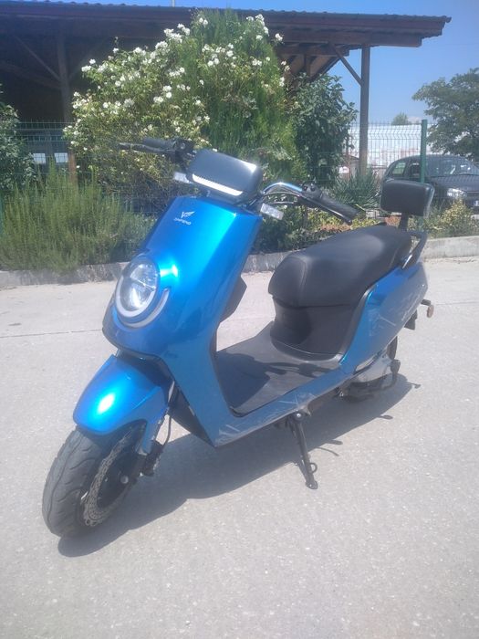 Електрически Скутер D3 RS LINE 2000W С документи за регистрация