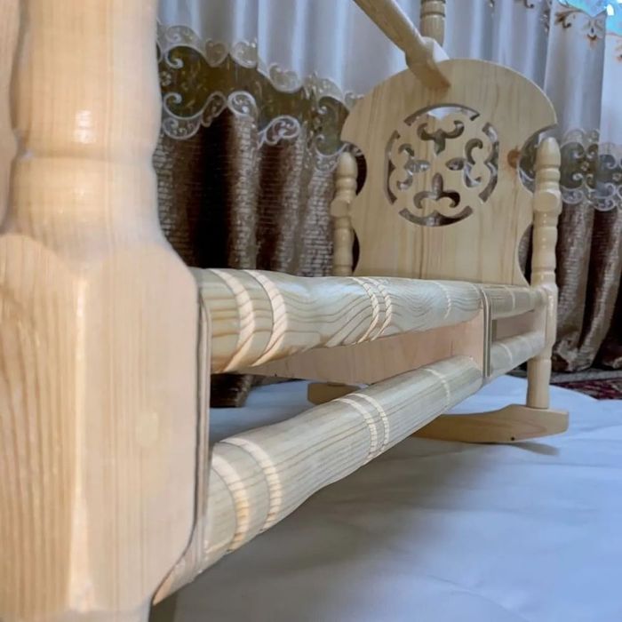 Бесік ағаштан жиналмалы