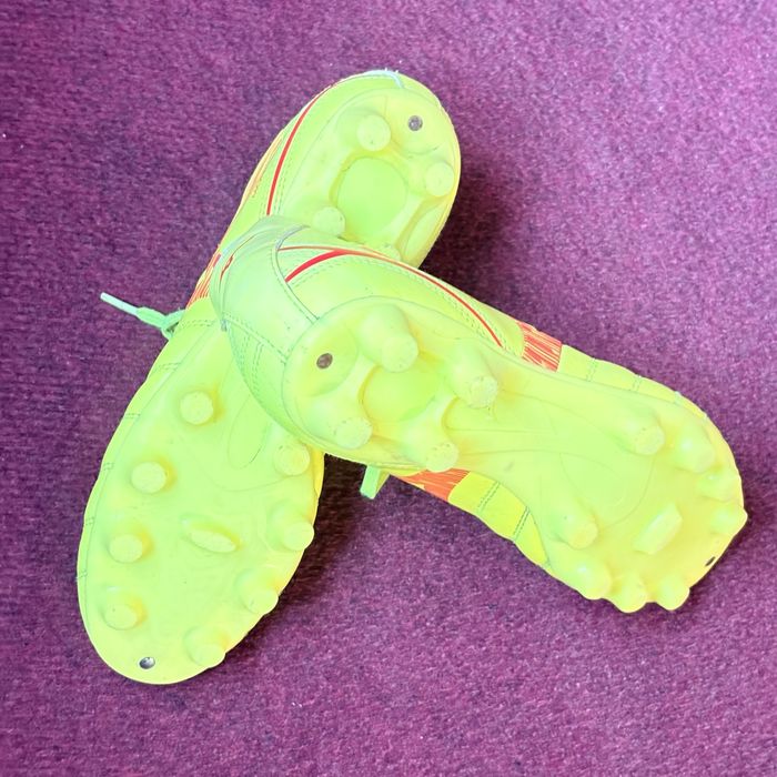 Бутонки Mizuno Morelia Neo III Pro FG размер 40 /40.5/ 39