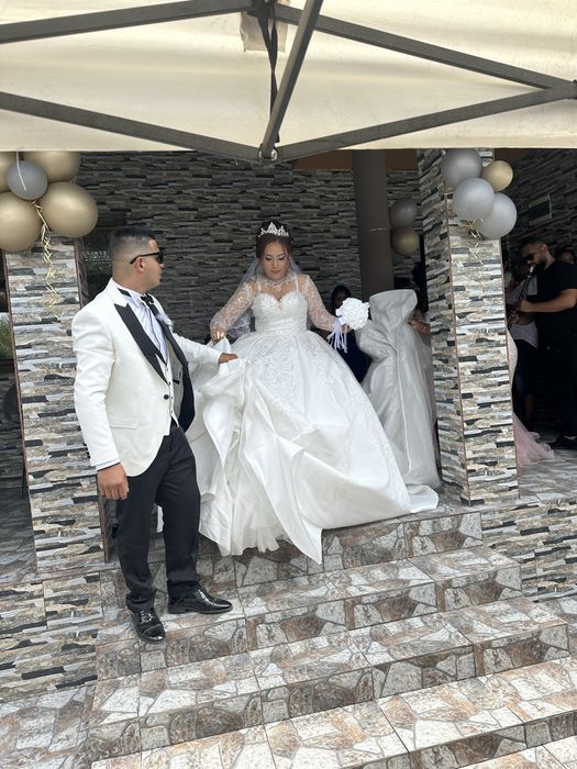 къща луковит за продаване