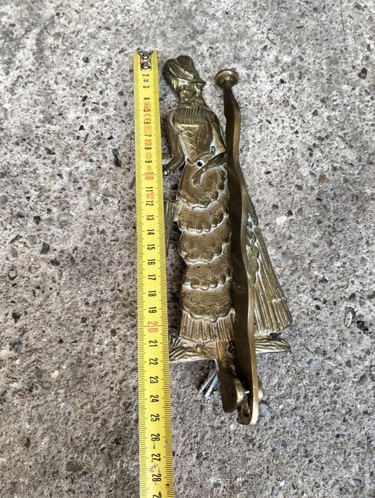 Бронзова закачалка