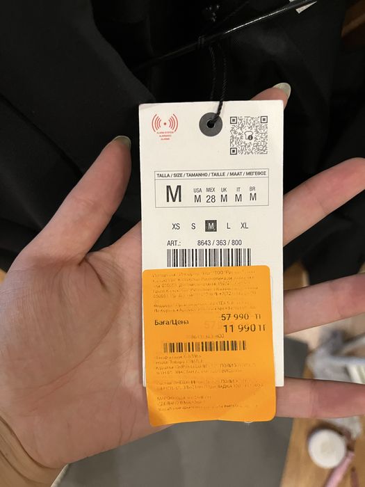 Платье Zara черное пиджак