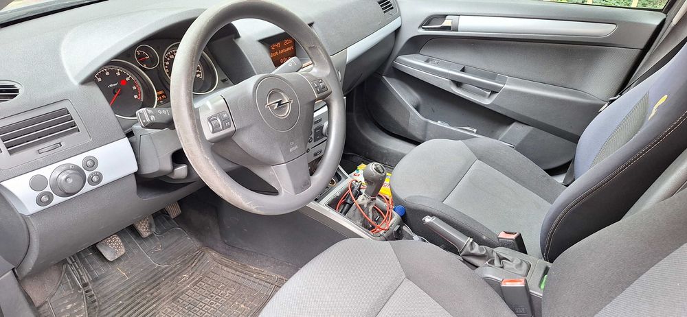 Vand Opel Astra H 2007 cu GPL
