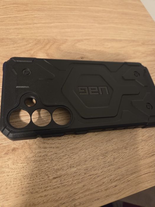 Vand husa UAG Pathfinder pentru S25+