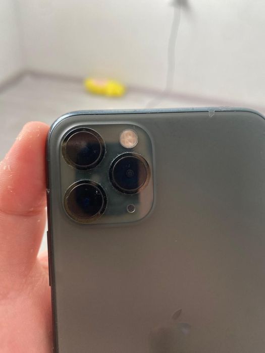 Продам айфон 11про