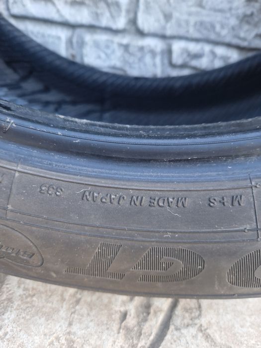 235 55 19 YOKOHAMA 2022г