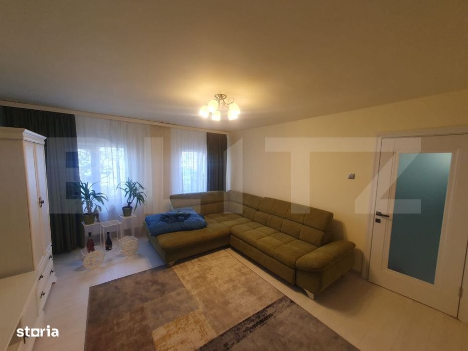 Apartamant decomandat, 4 camere, 90 mp, semicentral