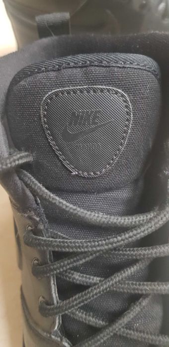 Зимни боти nike 38.5/ 24см стелка