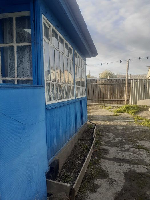 Продается дом с газовым отоплением.