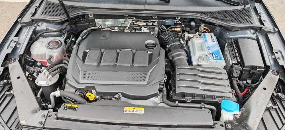 De vânzare Vw Passat b8 facelift 2021 ,  48000km automata