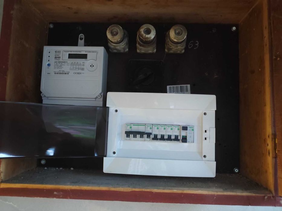 Eлектро услуги за дома и офиса - В. Търново 24/7