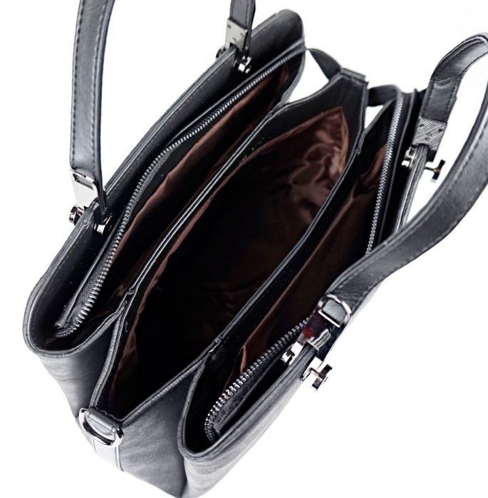 Дамска чанта нова