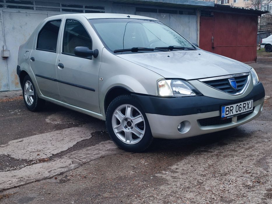 Dacia Logan 1.6 MPI 87cp  Benzină+GPL  AC   Pret fix 5000 Lei
