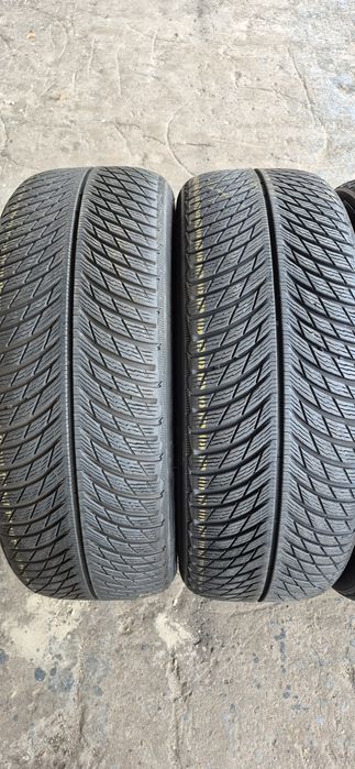 4 anvelope iarna Michelin 235/50/20,dot 2021.Pretul este pe bucata.