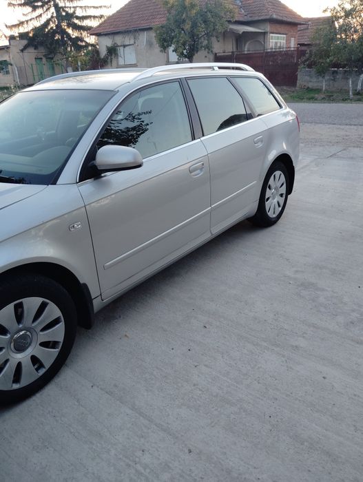 Vind Audi A4 b7,19TDI.