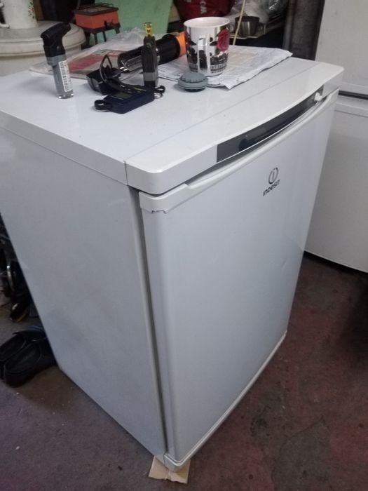 Морозильная камера Indesit