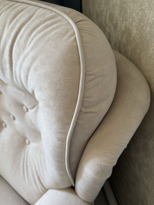 Продам диван и два кресла