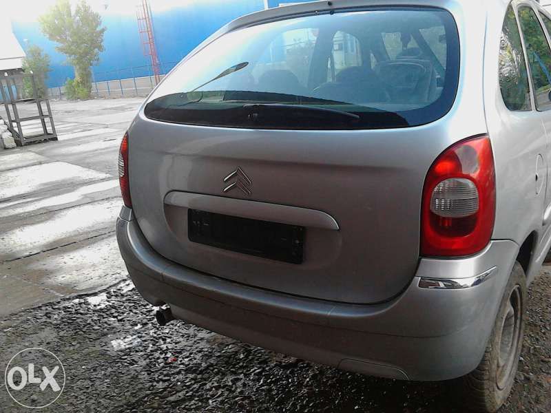 Ситроен Ксара Пикасо 1.6HDI на части