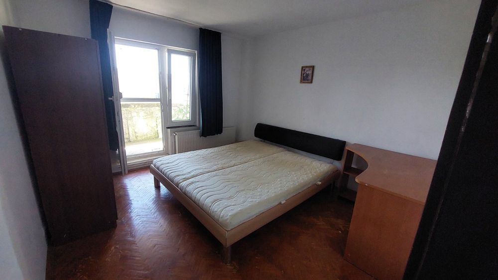 Vind Ap.4 camere 80mp central Marghita , Jud.Bihor
