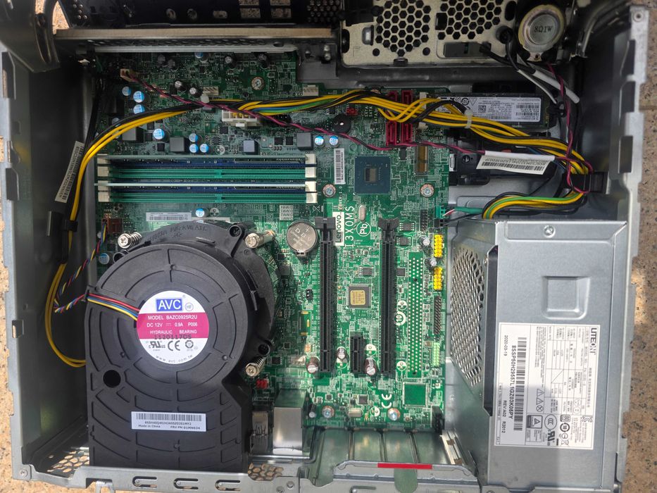 Vand unitate pc calculator/Sff/NAS lenovo M920S i5 8500/16GB/256SSD