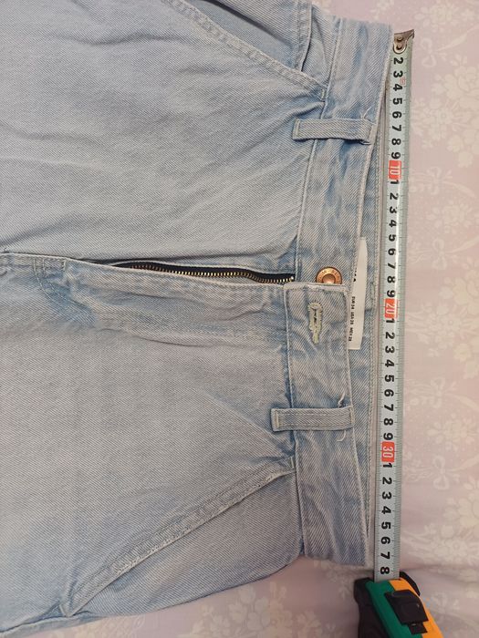 Дънки BERSHKA  РАЗМЕР 34 и 36